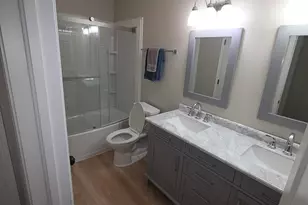 1710 Coach Dr, Naperville, IL 60565 - Photo 9