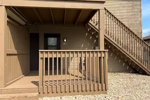 1109 Kane St, South Elgin, IL 60177 - Photo 7