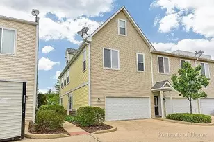 1693 Town Center St, Aurora, IL 60504 - Photo 15