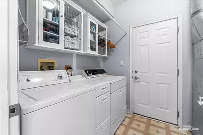 140 Heritage Lane, Streamwood, IL 60107 - Photo 11