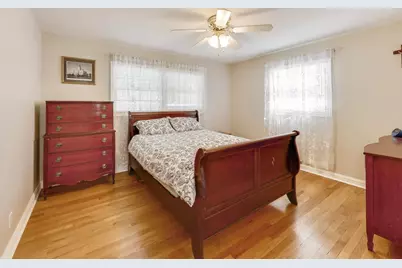 798 S Linden Avenue, Elmhurst, IL 60126 - Photo 9