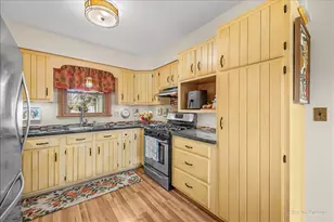 422 Princeton Dr, North Aurora, IL 60542 - Photo 19