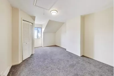 828 Village Quarter Road #A, West Dundee, IL 60118 - Photo 9