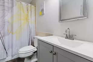 6545 Main St, Downers Grove, IL 60516 - Photo 11