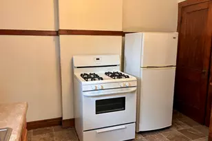 254 Edward St, Sycamore, IL 60178 - Photo 7