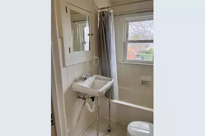 254 Edward Street, Sycamore, IL 60178 - Photo 11