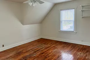 254 Edward St, Sycamore, IL 60178 - Photo 15