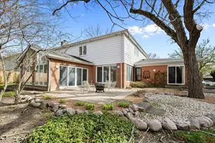1145 Melvin Dr, Highland Park, IL 60035 - Photo 25