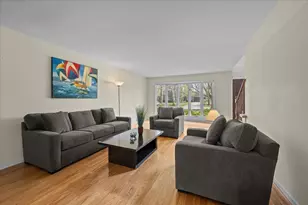 1145 Melvin Dr, Highland Park, IL 60035 - Photo 7