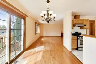 1101 Hunter St, Lombard, IL 60148 - Photo 9
