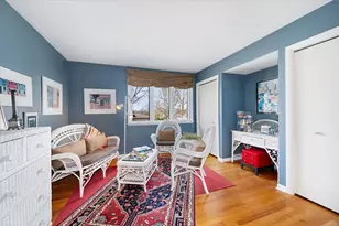 631 S Fern Ct, Elmhurst, IL 60126 - Photo 23