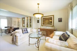 631 S Fern Ct, Elmhurst, IL 60126 - Photo 7