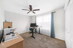 34040 N Jenna Ln, Gurnee, IL 60031 - Photo 13