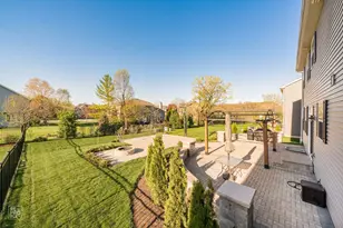 34040 N Jenna Ln, Gurnee, IL 60031 - Photo 15