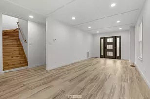 11055 S Ave C, Chicago, IL 60617 - Photo 5