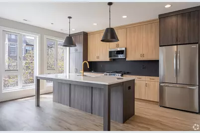 3839 N Clark Street #304, Chicago, IL 60613 - Photo 5