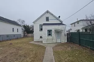 422 Garfield Ave, Calumet City, IL 60409 - Photo 3