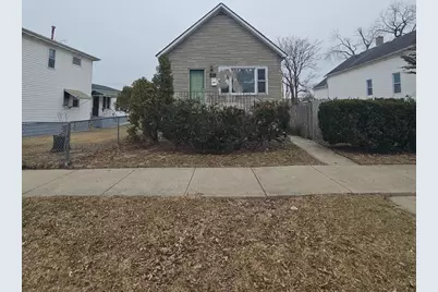 422 Garfield Avenue, Calumet City, IL 60409 - Photo 1