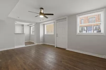 1849 W Augusta Boulevard #1, Chicago, IL 60622 - Photo 5