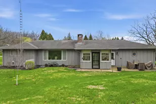 476 Timberland Dr, Dixon, IL 61021 - Photo 5