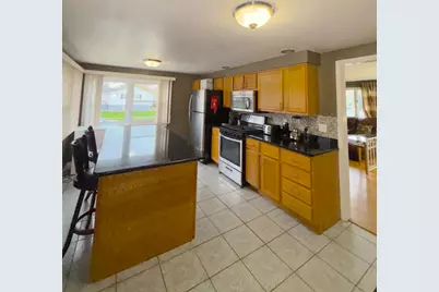 347 E Center Street, Glenwood, IL 60425 - Photo 5