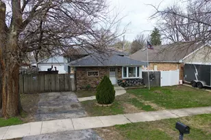 6140 W 99th St, Oak Lawn, IL 60453 - Photo 3