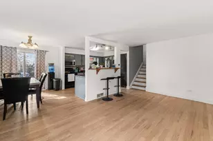 6140 W 99th St, Oak Lawn, IL 60453 - Photo 5