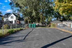 358 Mississippi Ave, Joliet, IL 60433 - Photo 11