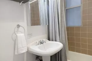 685 W Wrightwood Ave, Chicago, IL 60614 - Photo 7