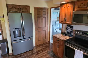 47 Carriage Hill Ct, Sterling, IL 61081 - Photo 11