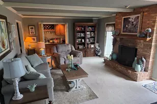 47 Carriage Hill Ct, Sterling, IL 61081 - Photo 11