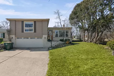 9330 Murray Court, Morton Grove, IL 60053 - Photo 3