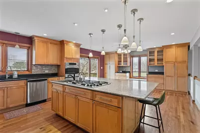 9330 Murray Court, Morton Grove, IL 60053 - Photo 7