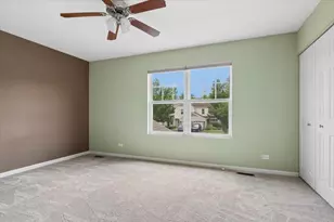 [Address not provided], Carpentersville, IL 60110 - Photo 11