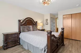 414 Coventry Cir, Glendale Heights, IL 60139 - Photo 11