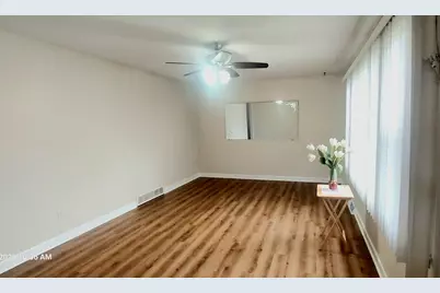 1105 Assell Avenue, Aurora, IL 60505 - Photo 13