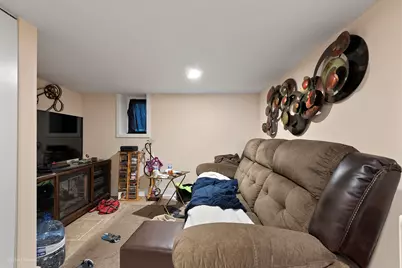 128 Independence Avenue, Joliet, IL 60433 - Photo 17