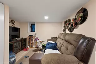 128 Independence Ave, Joliet, IL 60433 - Photo 17