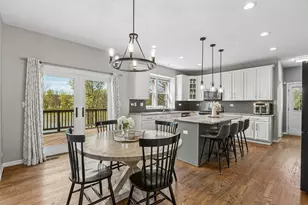 5 Orchid Ct, Streamwood, IL 60107 - Photo 5