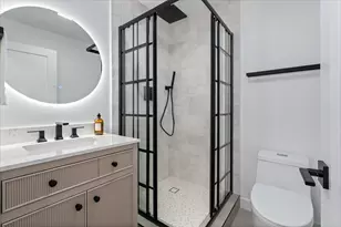 39 E Schiller St, Chicago, IL 60610 - Photo 25