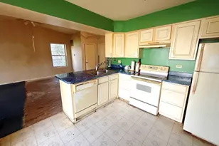 931 Chase Ct, Gurnee, IL 60031 - Photo 9