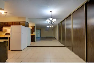 2224 Oneida Street #210, Joliet, IL 60435 - Photo 3