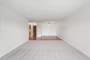 945 E Kenilworth Ave, Palatine, IL 60074 - Photo 5