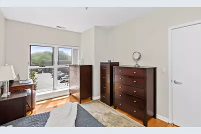 1210 Chicago Avenue #305B, Evanston, IL 60202 - Photo 9
