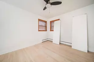 5201 W Wellington Ave, Chicago, IL 60641 - Photo 7