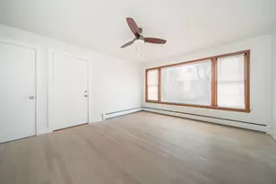 5201 W Wellington Ave, Chicago, IL 60641 - Photo 5