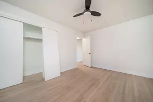 5201 W Wellington Ave, Chicago, IL 60641 - Photo 9