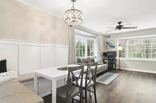 418 N Dryden Pl, Arlington Heights, IL 60004 - Photo 9