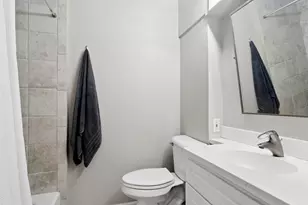 418 N Dryden Pl, Arlington Heights, IL 60004 - Photo 15