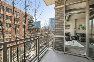 845 N Kingsbury St, Chicago, IL 60610 - Photo 11